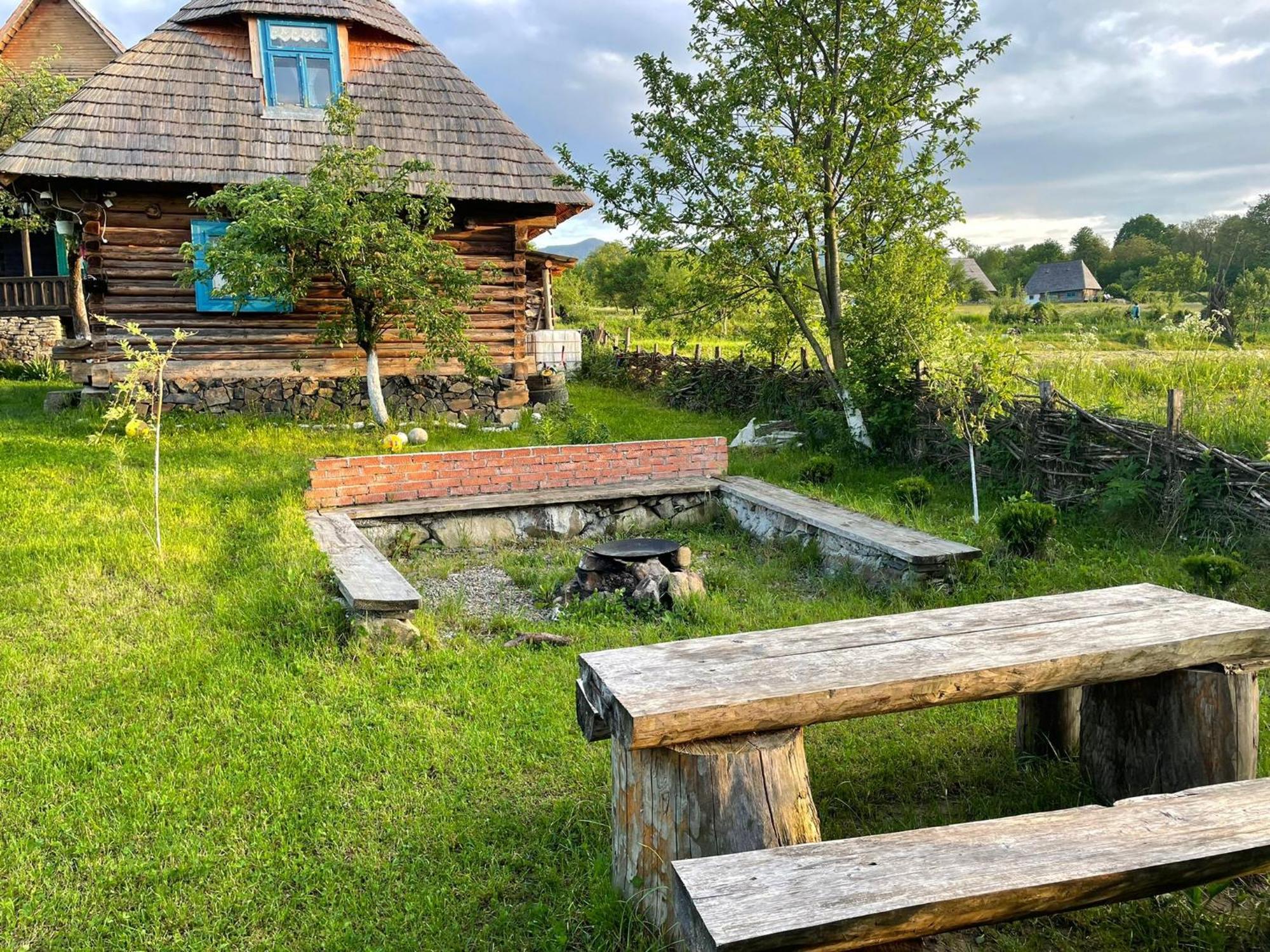 Complex Traditional Casuta Bunicilor-Breb Zimmer foto